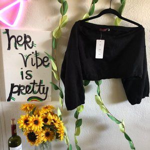 Black Quarter Length Crop Top